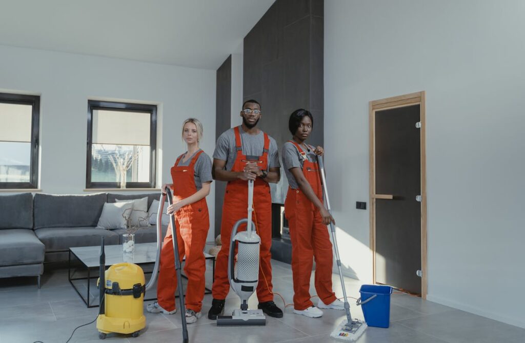 Schimmel in huis aanpakken oorzaken en oplossingen